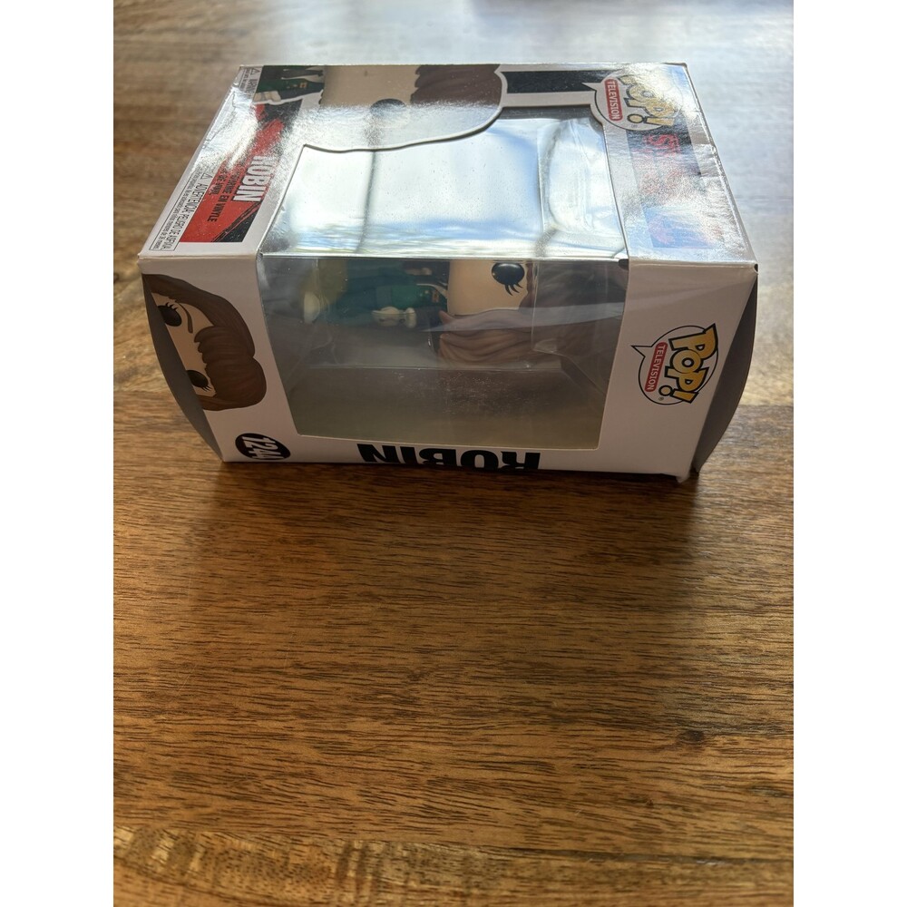 Funko Pop Television Stranger Things Robin 1244 Vinyl Figure Netflix TV Show - Picture 3 of 6